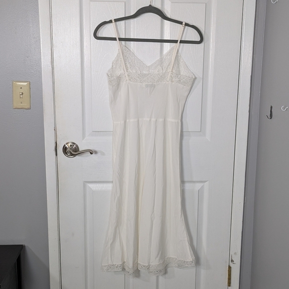 Vintage 50s Barbizon Crepe Remarque Lace Trim White Slip Dress Size 14 Miss - Picture 4 of 8